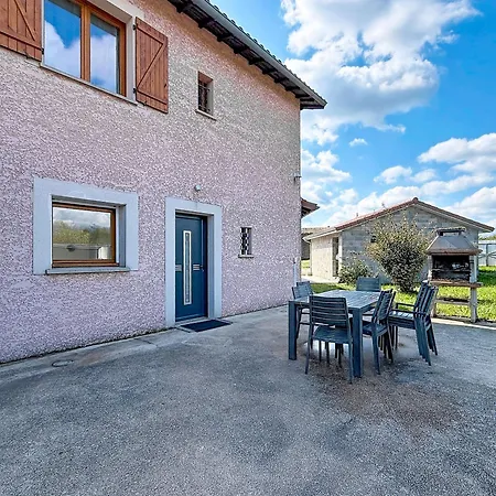 Prieur Holiday home Saint-Pierre-de-Boeuf
